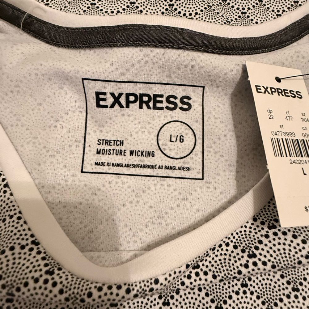 Men's Express Gray Patterned Short Sleeve Tee Large NWT - Picture 9 of 9